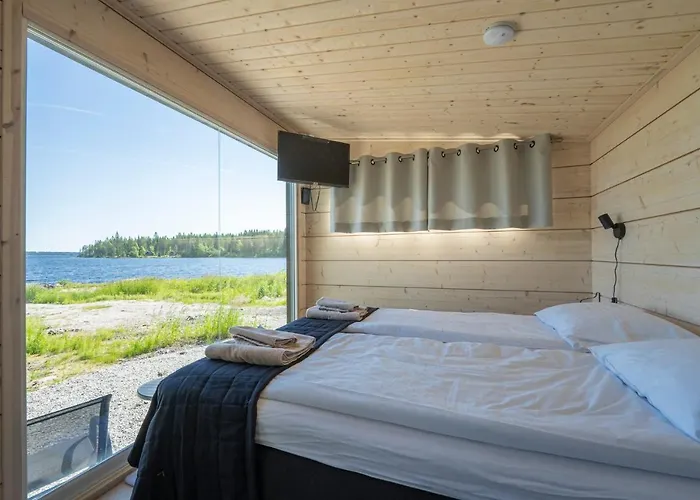 Kipinae Lomat - Tuli-moekki 木屋 *